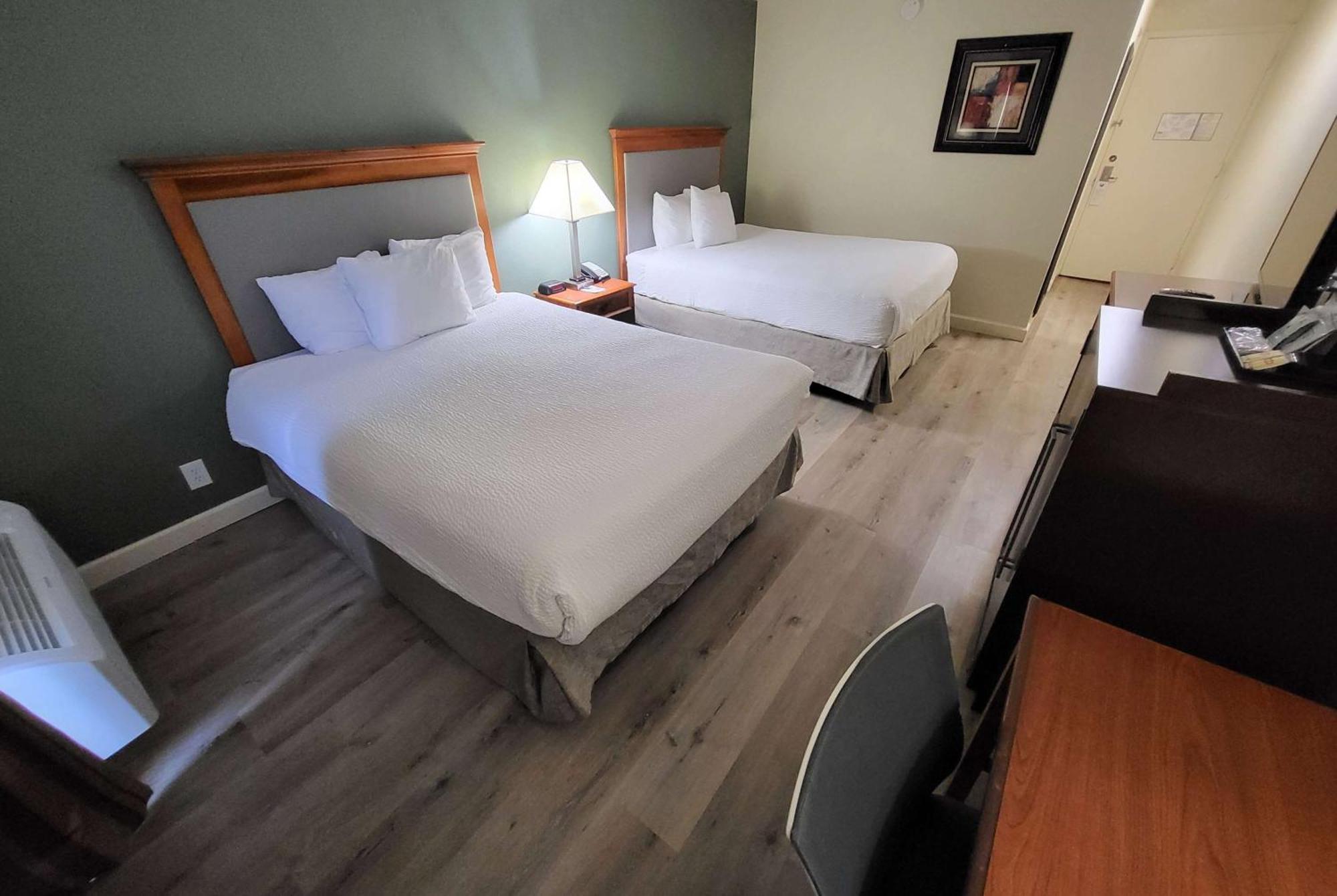 Ramada By Wyndham Houston Intercontinental Airport East Hotel Humble Exterior photo